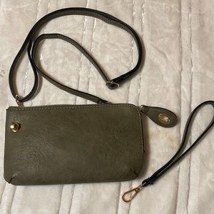 Jen & Co. Green Crossbody/Wristlet